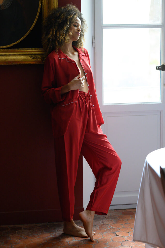 Ensemble long Rouge