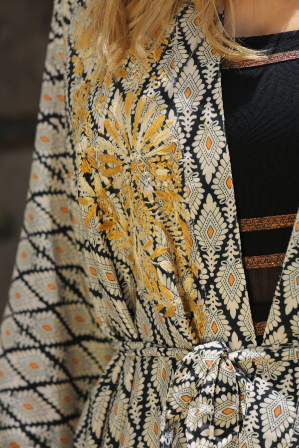 Kimono Chauve-souris Santa Fe – Image 5