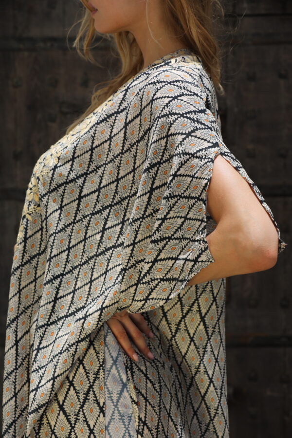 Kaftan Dalla Santa Fe – Image 5